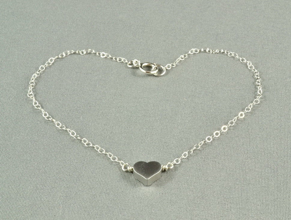 Cute Silver Heart  Bracelet, Delicate Sterling Silver Chain, Pretty, Simple, Everyday Wear Jewelry