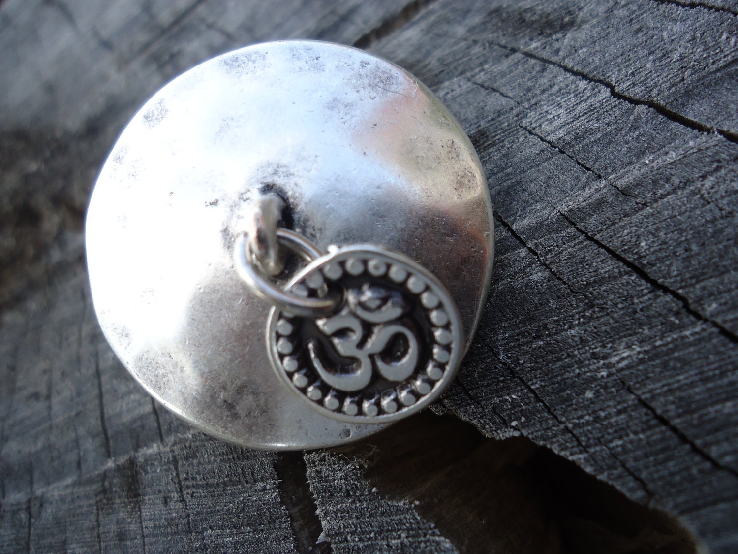 Dangling OM Ring