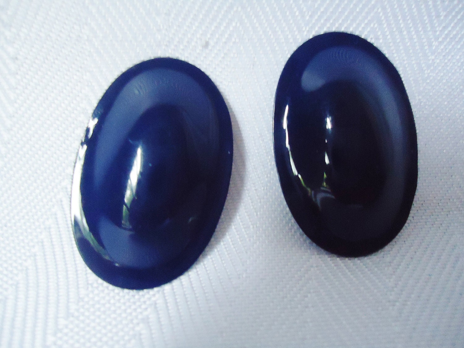 Vintage Dark Royal Blue Oval Shaped Retro Style Womens 70s Stud Earrings / 1.75 inch height / 1 inch width