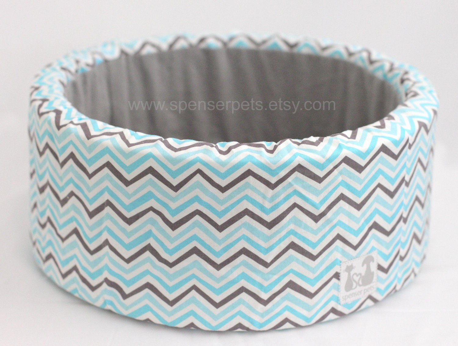 Modern Round Cat Bed, 12" Self Warming Plush Bed in Aqua/Charcoal Chevron Print