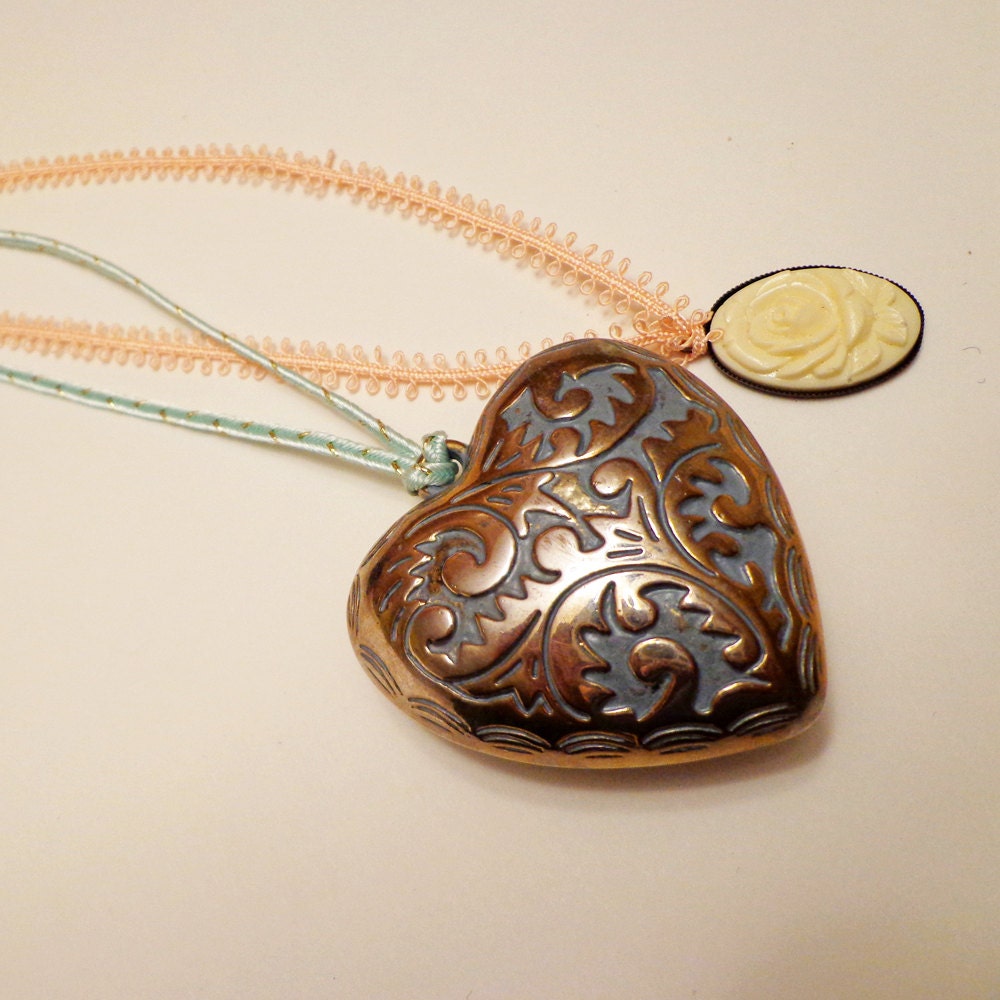 Vintage Heart Pendant and Vintage Ivory Cabochon Necklace Set