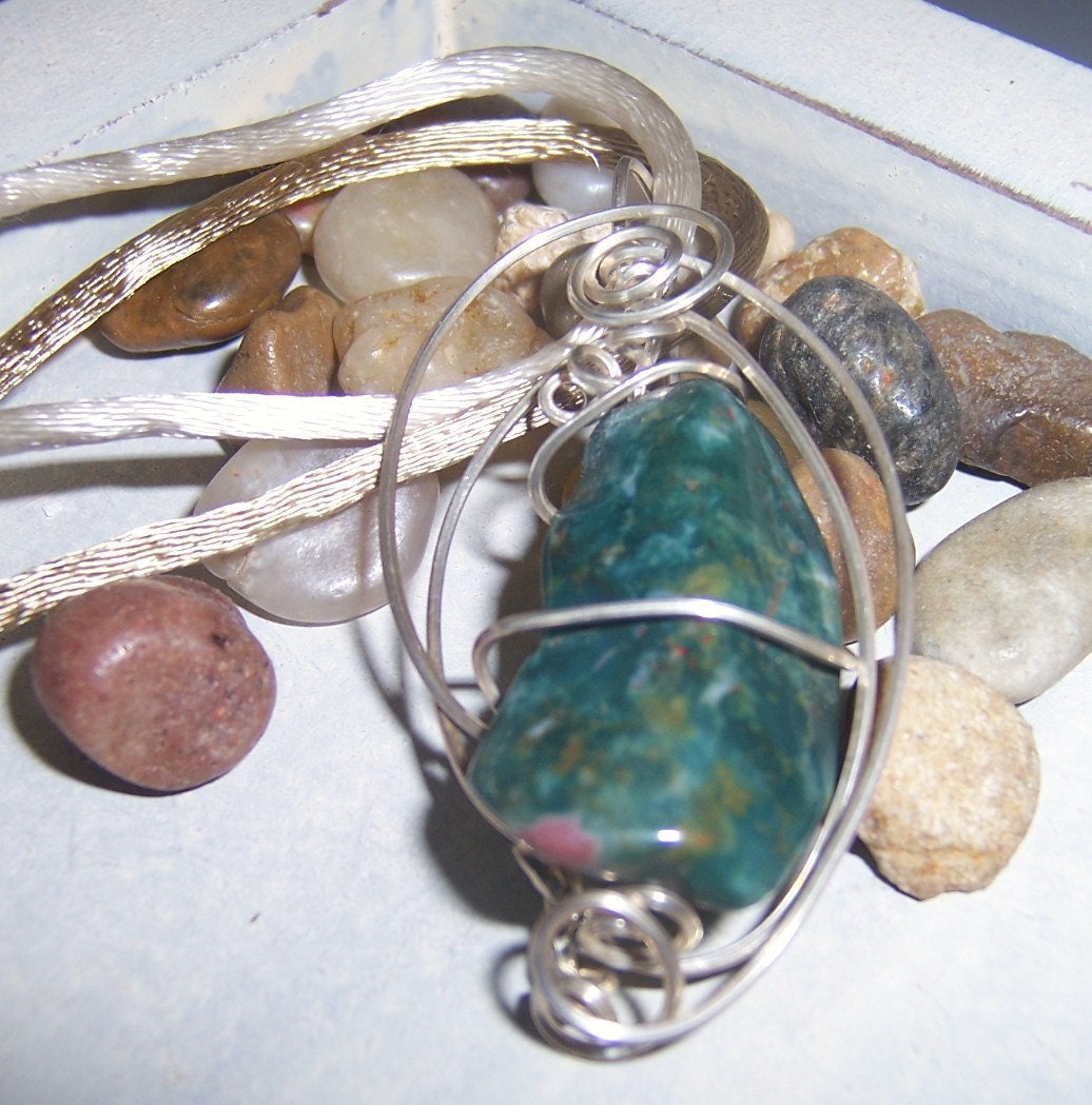 Sterling wire wrapped green stone necklace