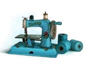 Printable Digital Illustration for DOWNLOAD - Sewing Machine . Item number S0002