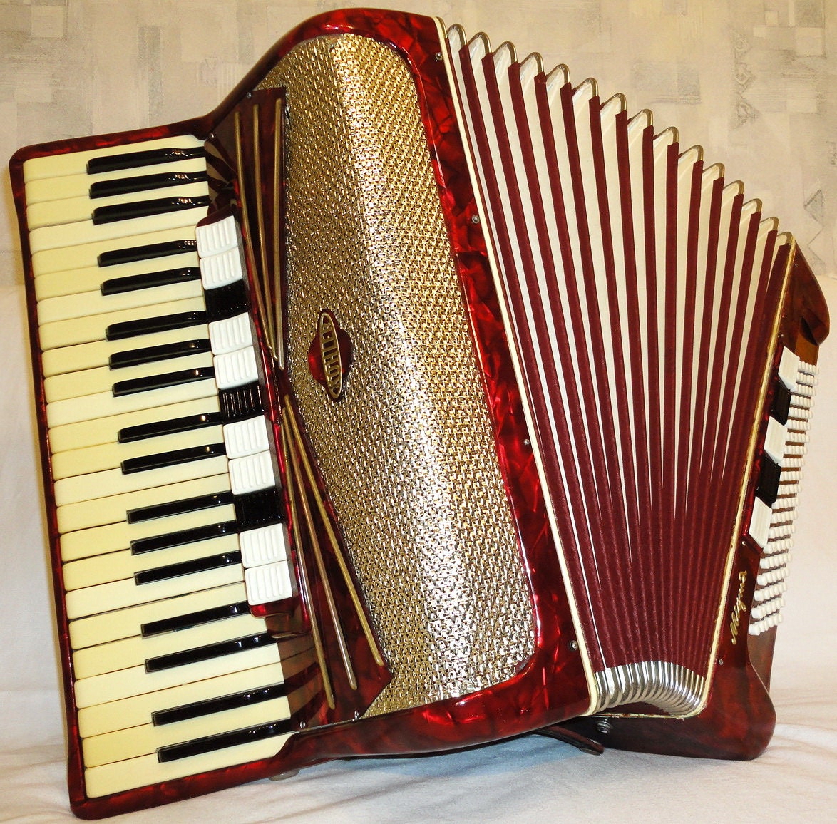 German Köhler Migma 120 Bass 16 Registers Piano by Harmony4Life