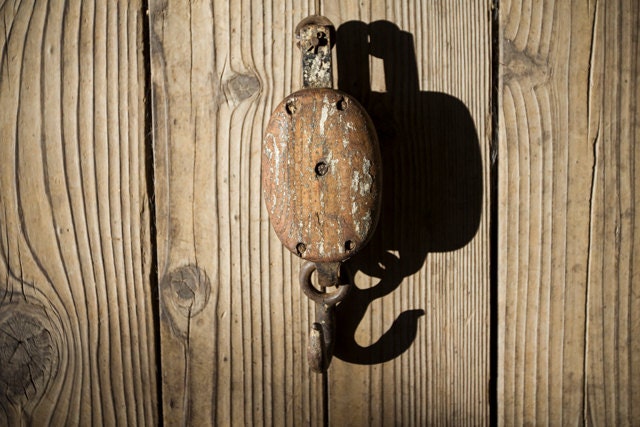 Antique Rope Ship Pulley