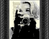 Marilyn Monroe with Camera, Marilyn Monroe Art Print, Print on Dictionary Paper, Wall Decor, Mixed Media Collage
