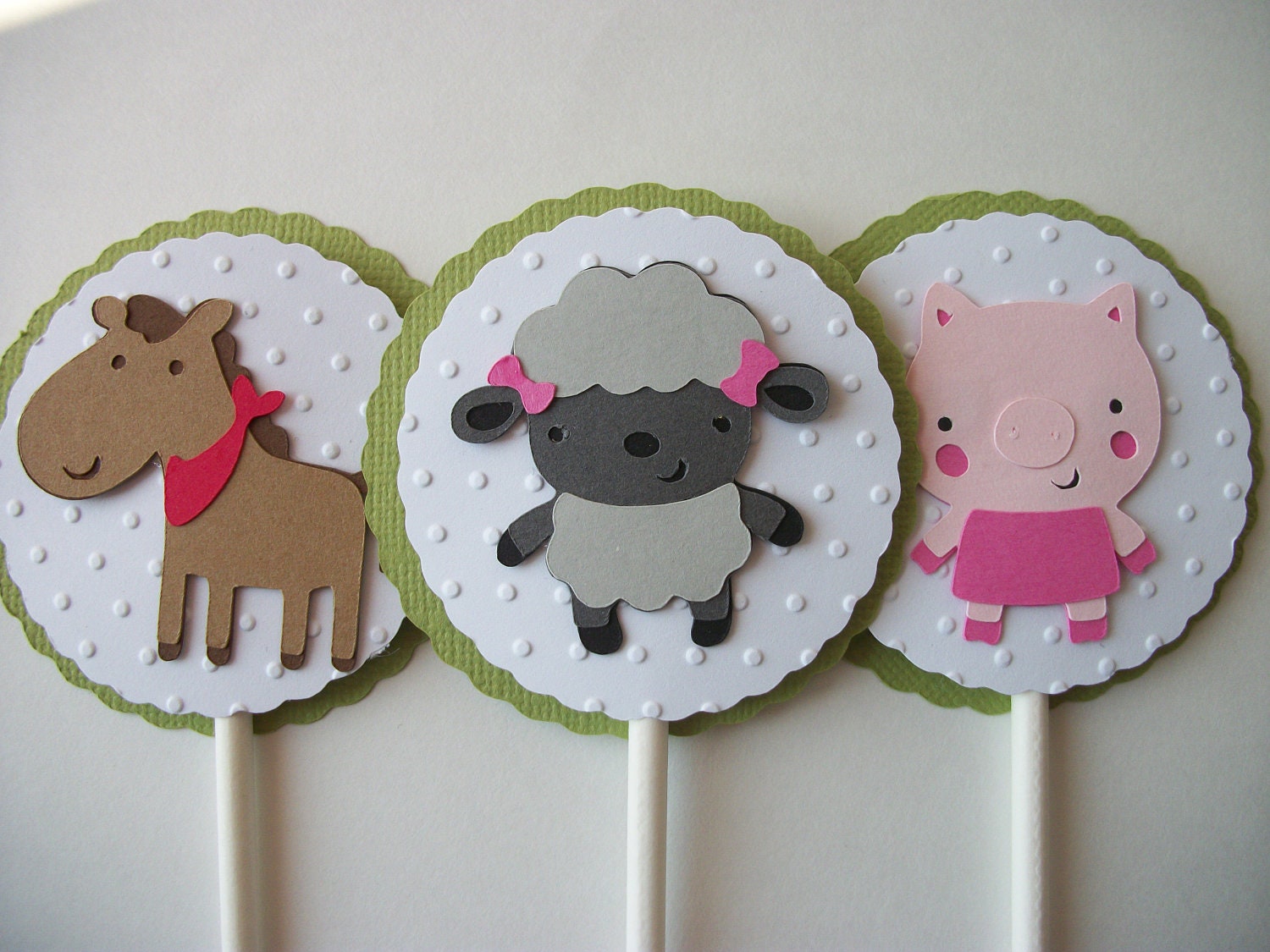 Cupcake Toppers, Barnyard Cupcake Toppers, Farm Animals Cupcake Toppers, Pig, Sheep, Chick, Cow, Horse, Barn