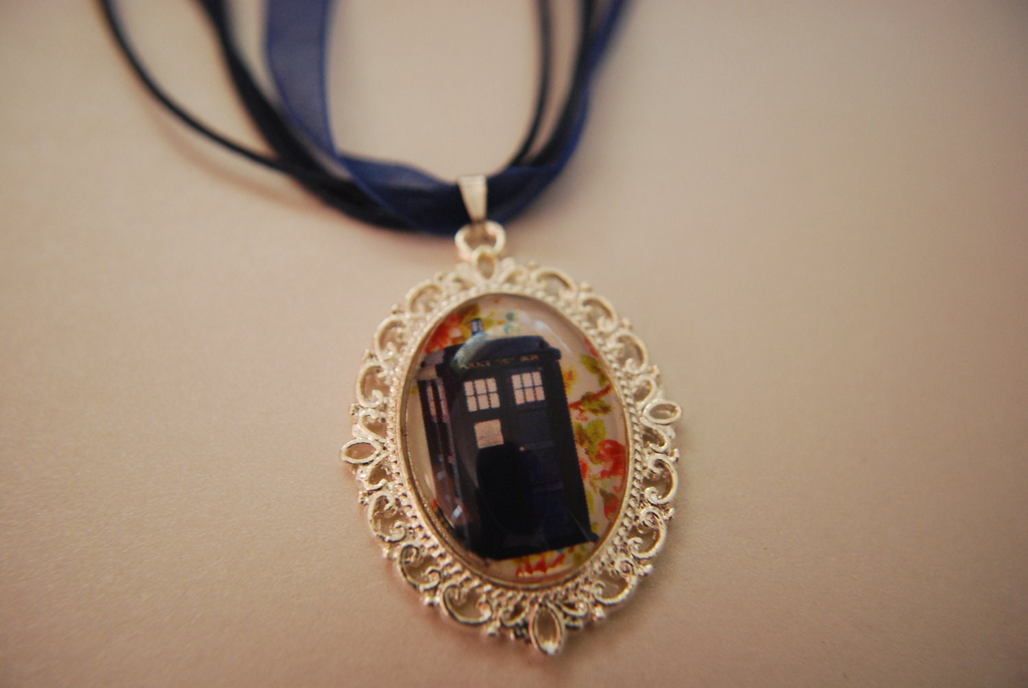 Doctor Who inspired TARDIS cabochon necklace