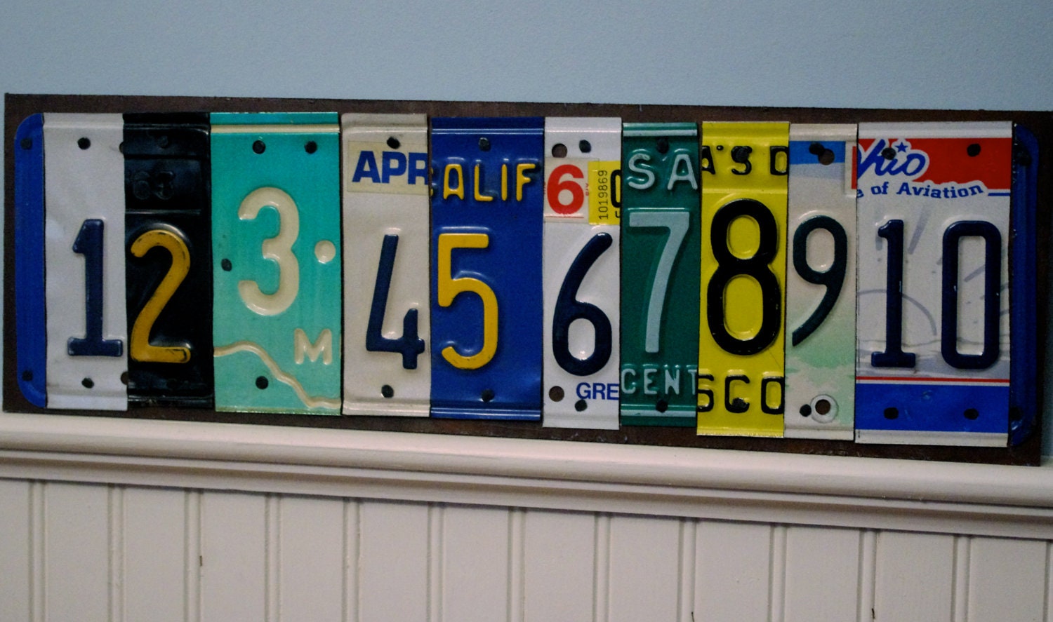license plate wall hanging one through ten