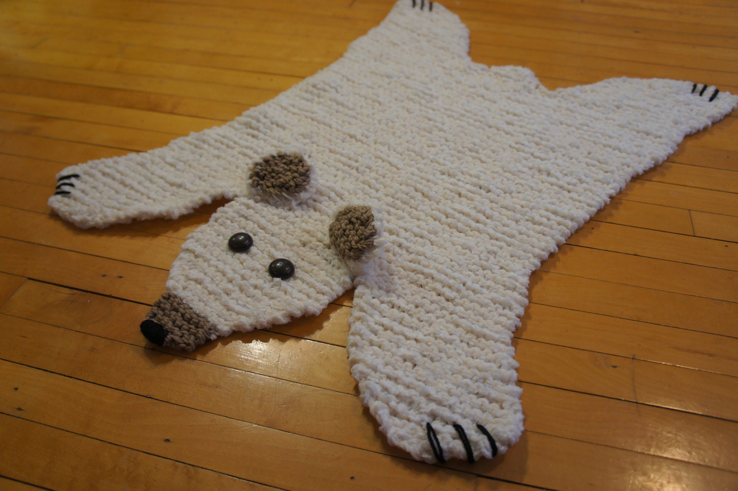 Flat polar bear rug/ mat/ blanket