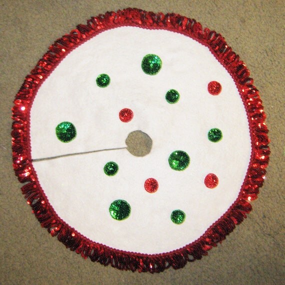 holiday dots mini christmas tree skirt by blinglebelles on holiday dots mini christmas tree skirt by blinglebelles on