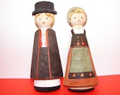 Two Swedish Vintage wall hanging Handmade Wood Doll Man and woman from Uppsala / Vintage folk figurine / Vintage folk doll