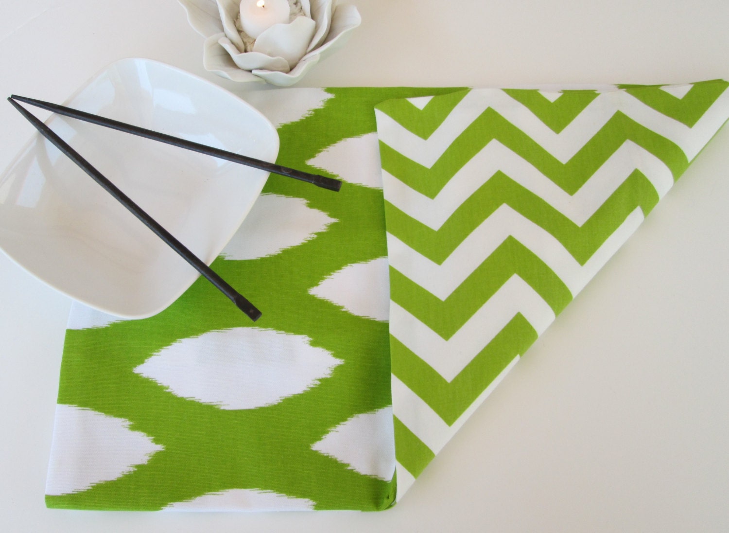 Reversible Set of 4 Placemats Premier Prints ZigZag chipper white lime designer fabric cotton place mats grey pink yellow