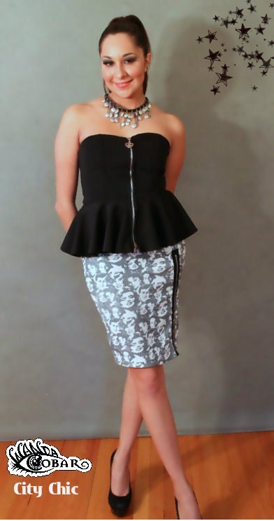 Made to Order Retro Faces- Marilyn Monroe Pencil Skirt with Zipper Slit - LIMITED EDITION