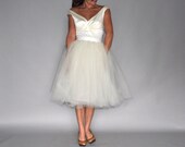 Convertible Tulle Ivory Skirt ------------------- any color available