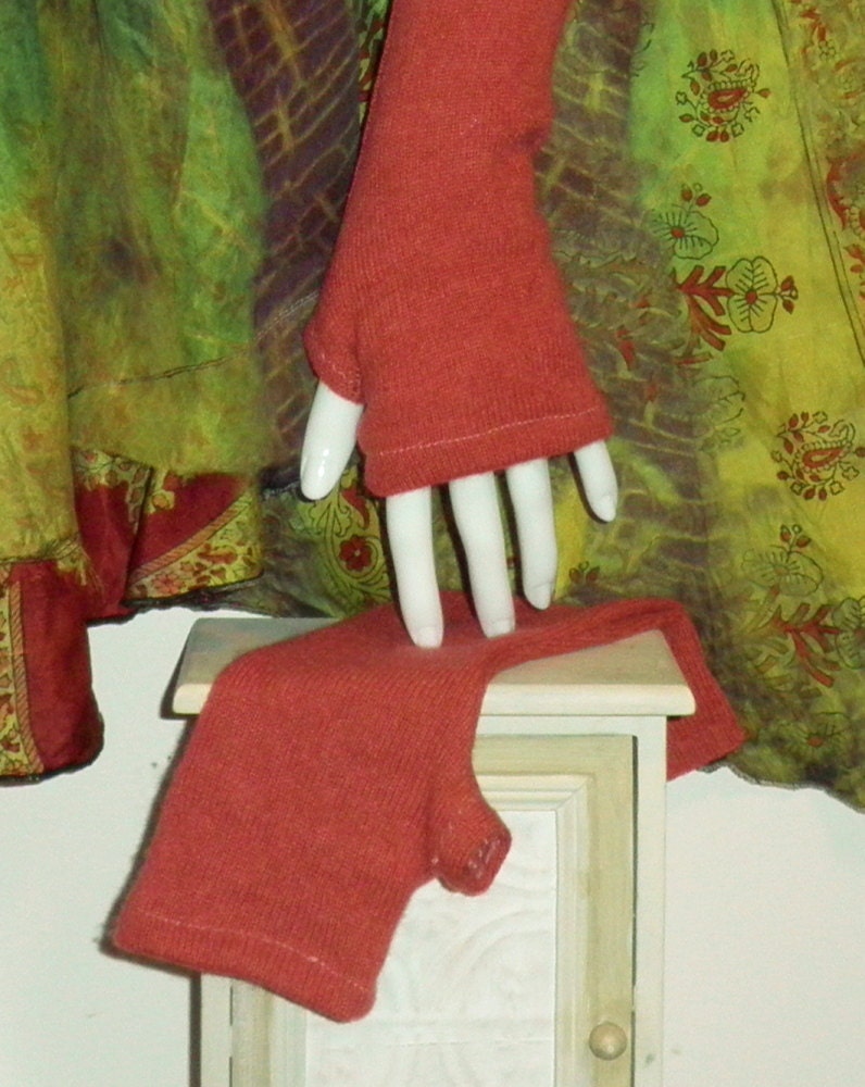 cashmere fingerless gloves in luscious pumpkin spice...by mia baggali
