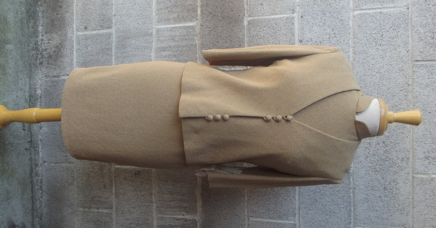 1960s Wool Long Sleeved Asian 2 Pieces Dress Suit, Tan, Size Medium