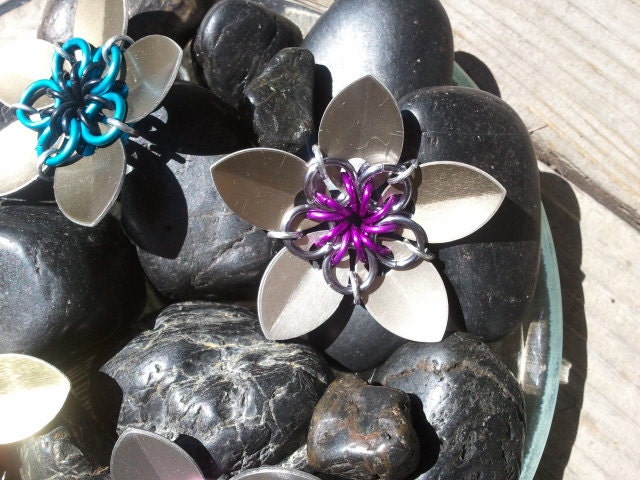 Everlasting Flower in silver and purple