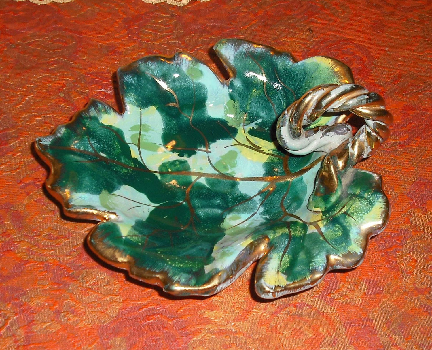 Vintage Italy Italian Leaf Shaped Candy Dish Ashtray by SuVasi
