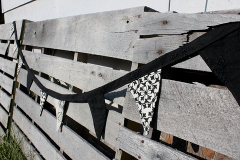 SALE - Bunting - Party or Room Decoration - Black and Cream