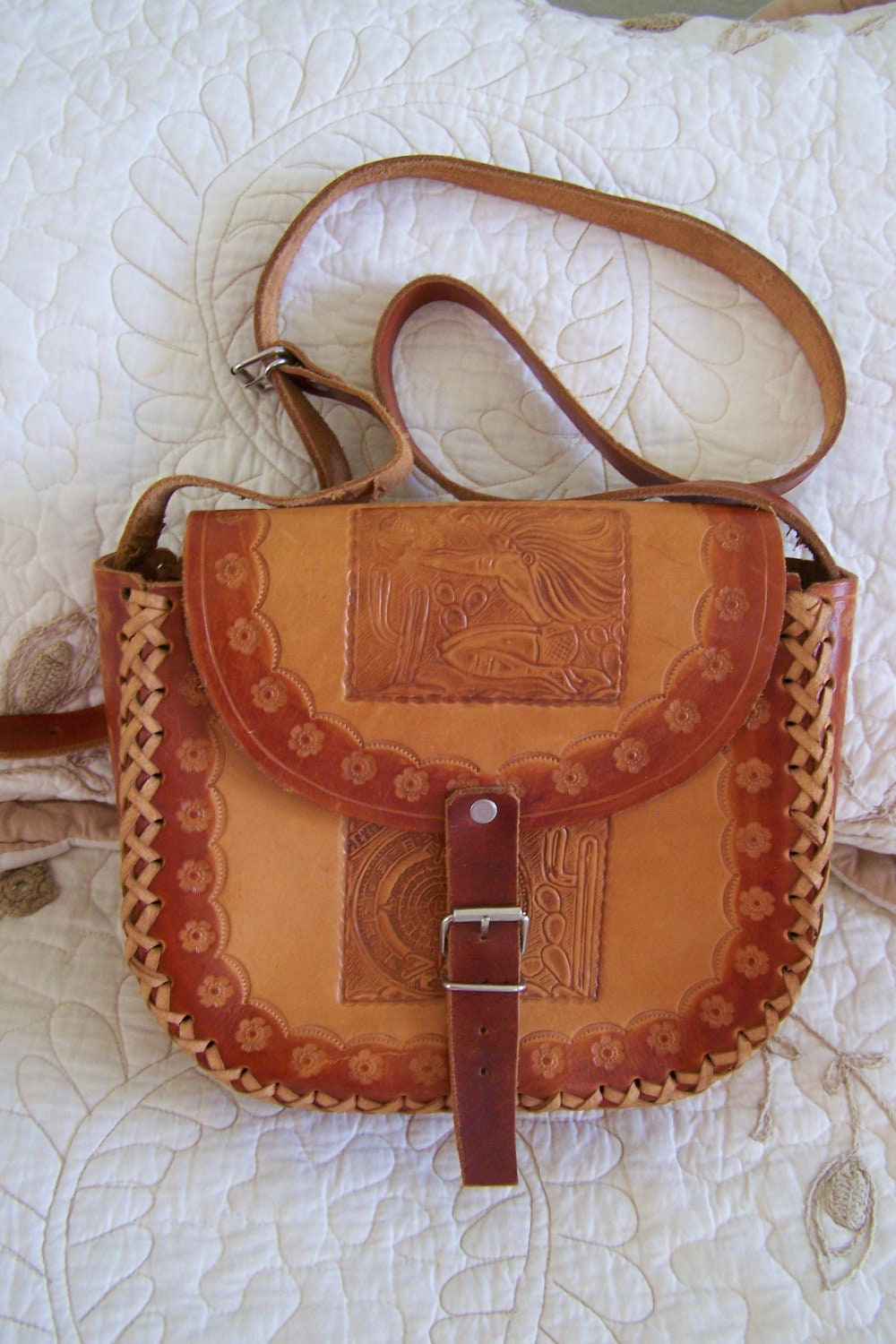 Vintage 70's "SADDLE BAG' Hand Tooled Leather Purse Over-the-Shoulder Strap