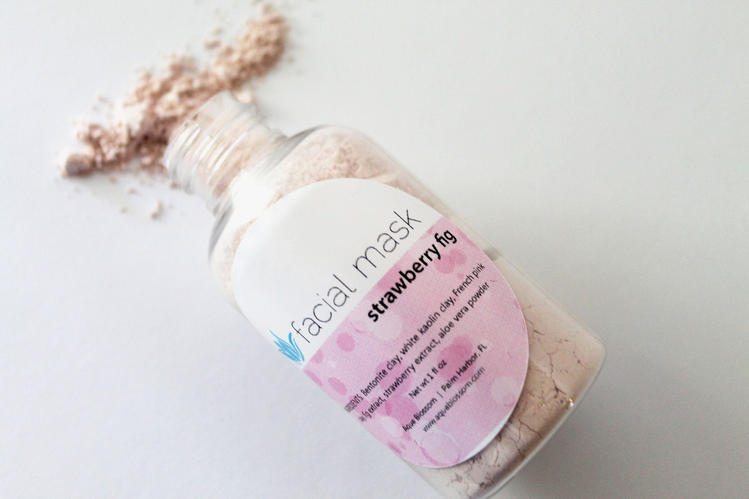 Strawberry Fig facial mask, 1 oz dry mask with fruit extracts and pink French clay, approx 20 uses