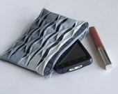 Textured Ombre Zipper Pouch, Grey