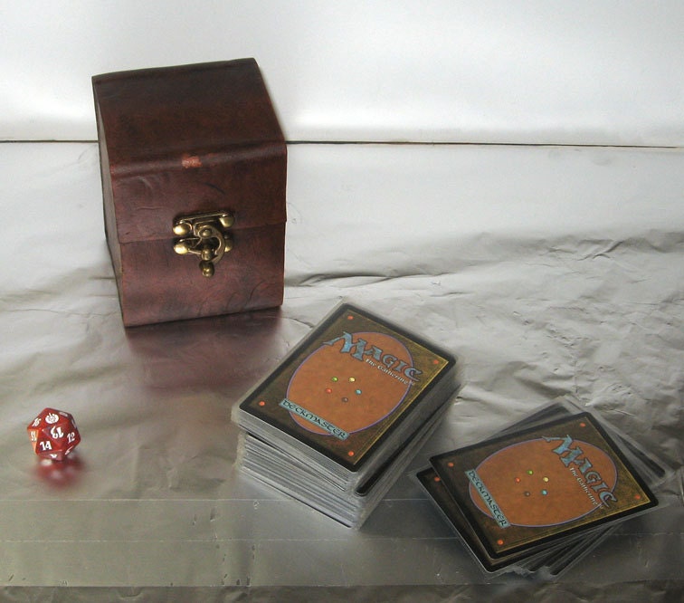 MTG Deck Box Divided Interior Commander Size 120 Sleeved Cards EDH