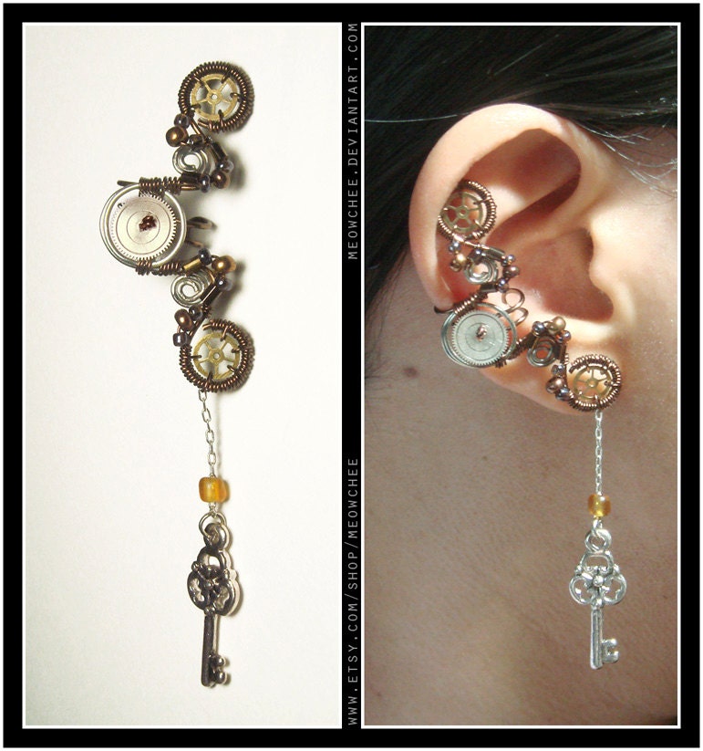 Steampunk Dangly Key ear cuff