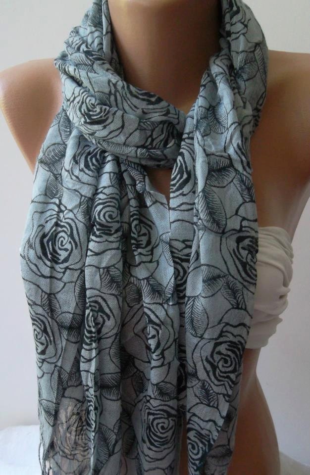 ON SALE Elegant and soft scarf - Cotton Scarf