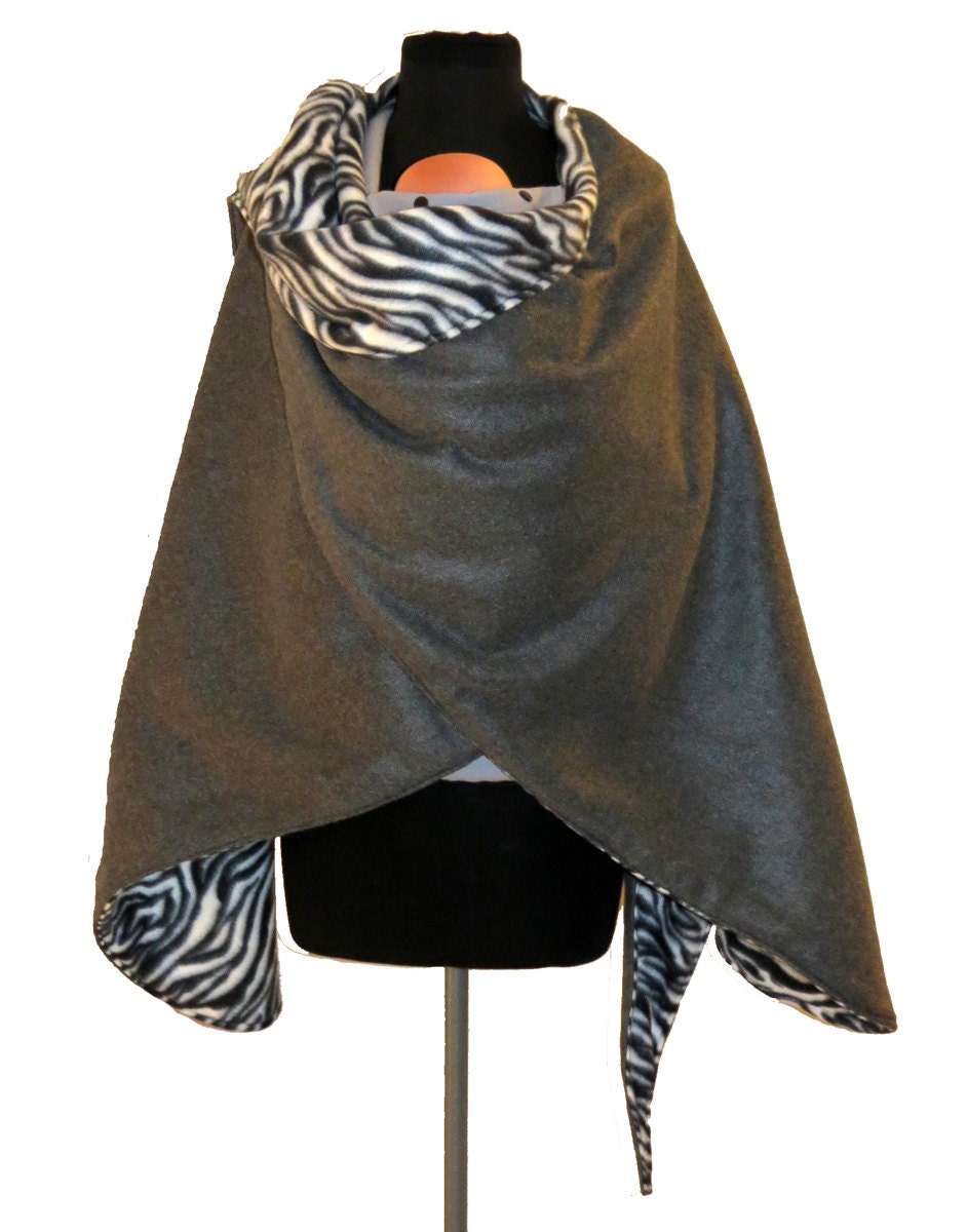 CRAZY SALE 30% OFF - Babywearing Coat & Maternity Wrapping Poncho - Two Layers - Reversible - Zebra and Gray Fleece