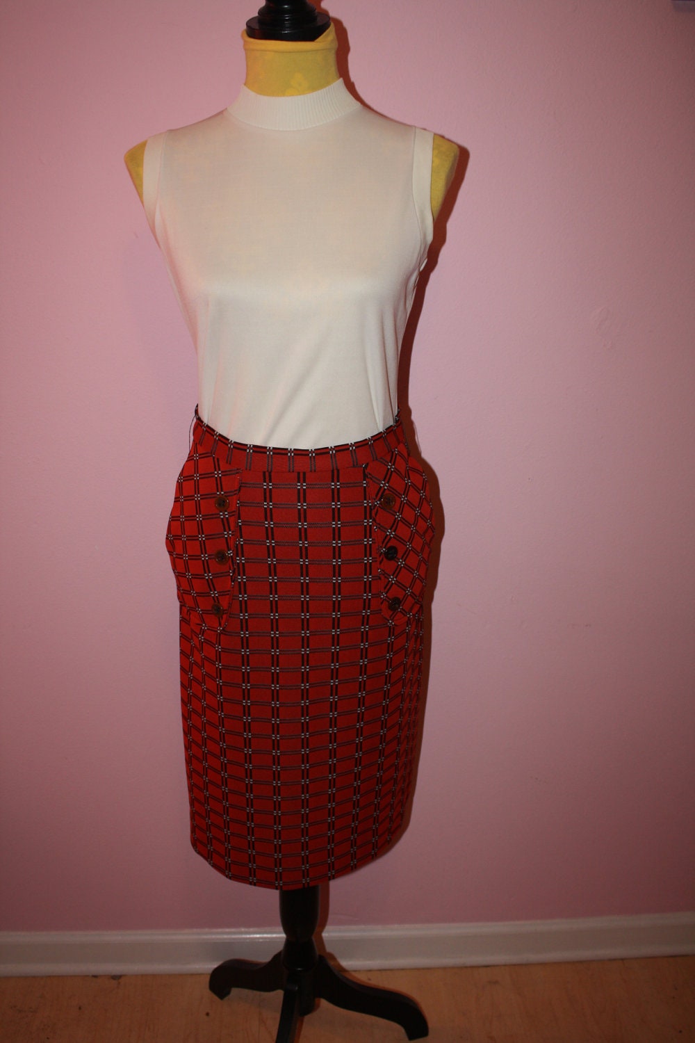 SALE  1960s "pencil" skirt