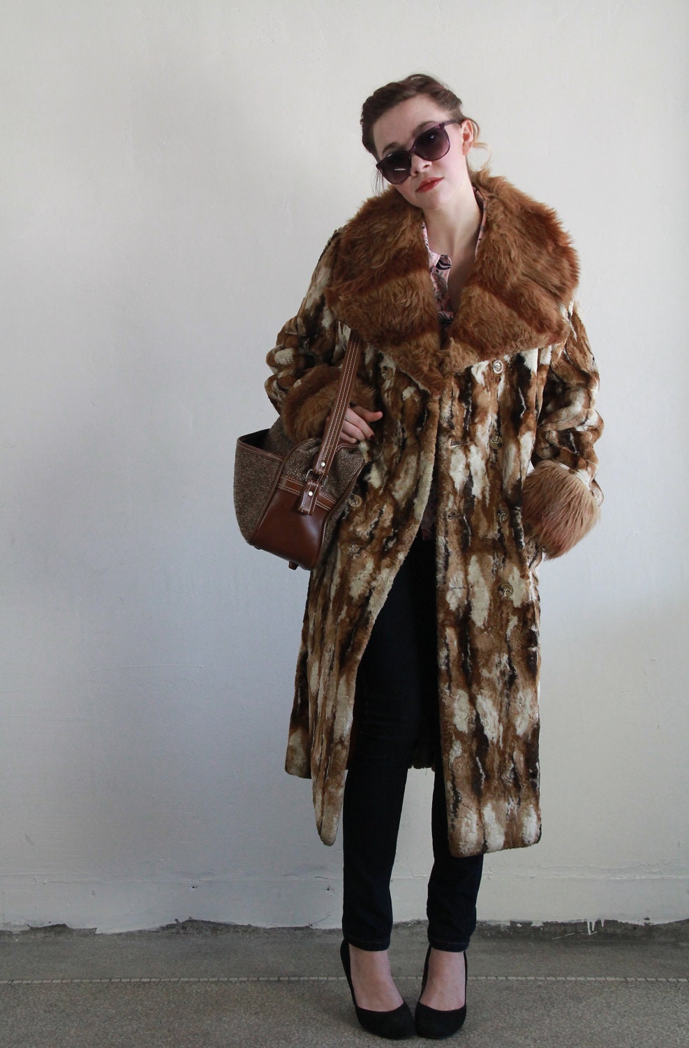 Vintage Faux Fur Coat . Maxi . 1970s Boho . Brown Funky Winter Jacket