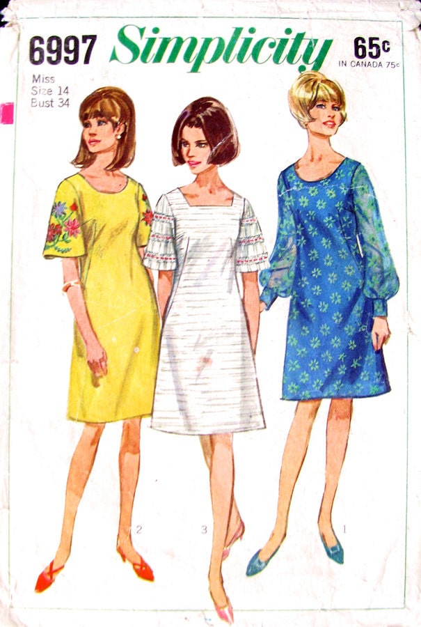 1960s Vintage Dress Pattern Simplicity 6997 Bell or Gathered Sleeves Square or Round Neckline Bust 34
