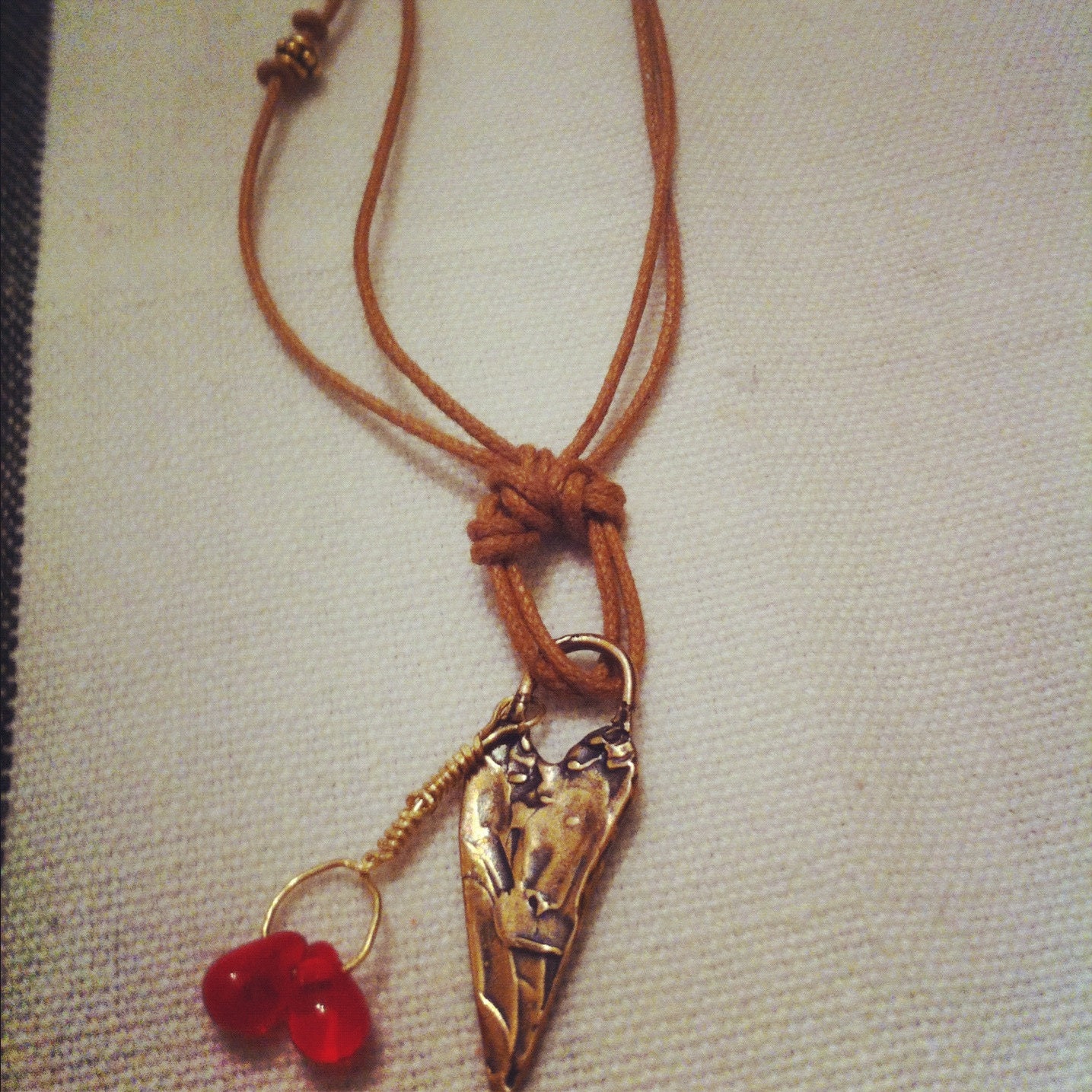 Jewelery,HEART & GLASS BEAD, Gold Wire Wrap, Sliding Knot Necklace