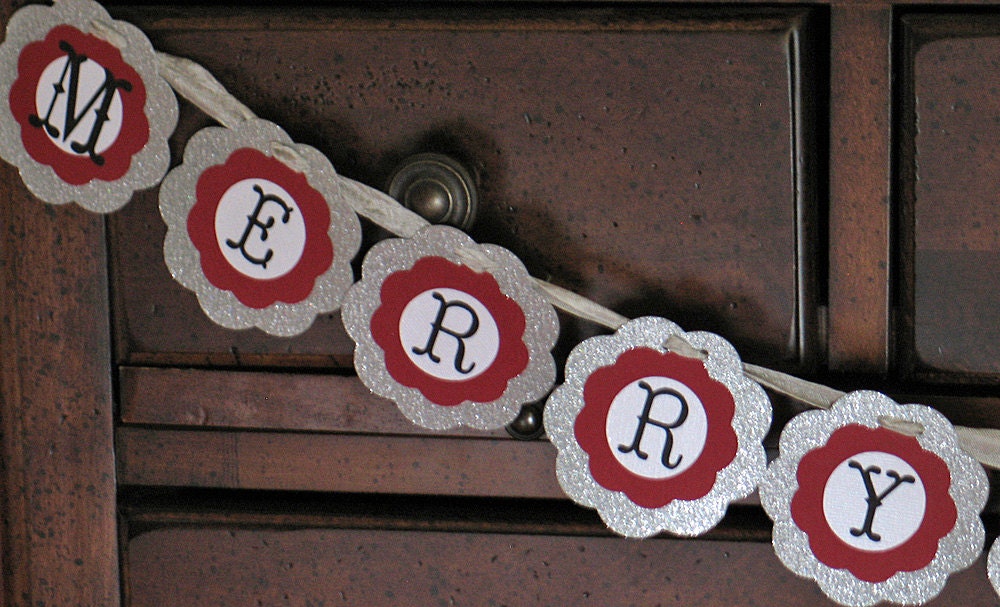 Merry Christmas Holiday Banner Garland Decoration Silver Glitter Red