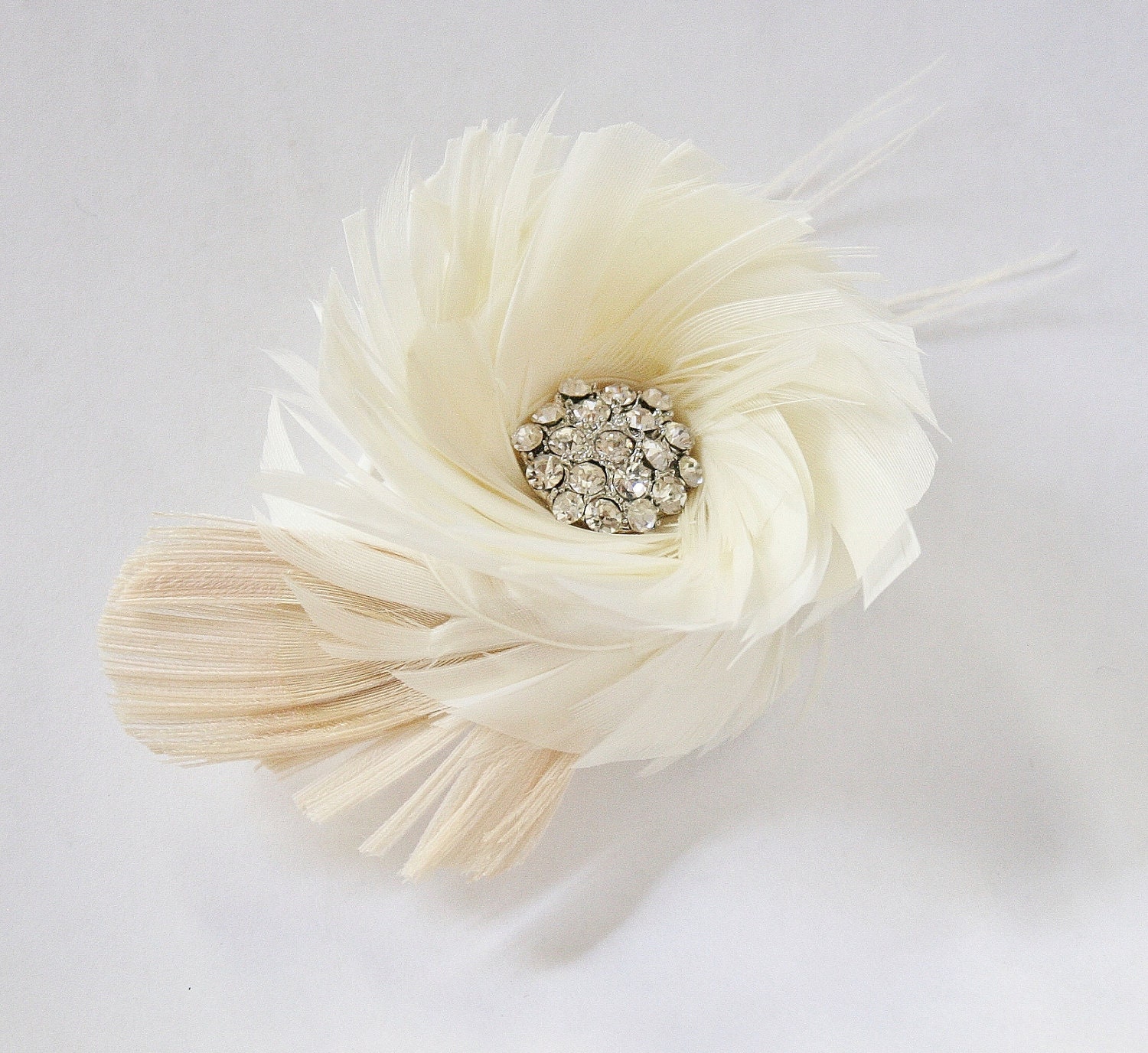 Ivory Bridal Fascinator, Feather Fascinator, Ivory Feather Fascinator, Wedding Fascinator, Hair Accessories