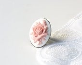 Soft pink  ring - Resin cabochon ring - Flower ring - Adjustable ring - Gift for her - PRINTZESA