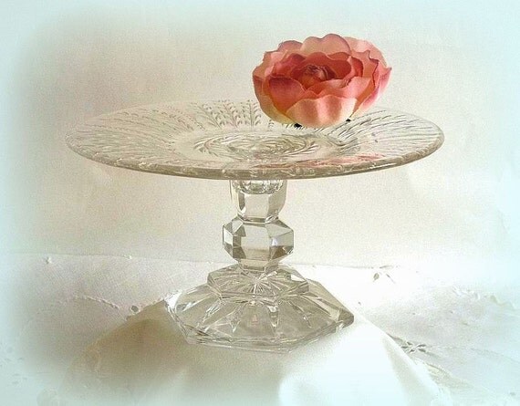 stand, & cake cupcake vintage  dish Cupcake  stand, crystal plate plate  base soap stand vintage