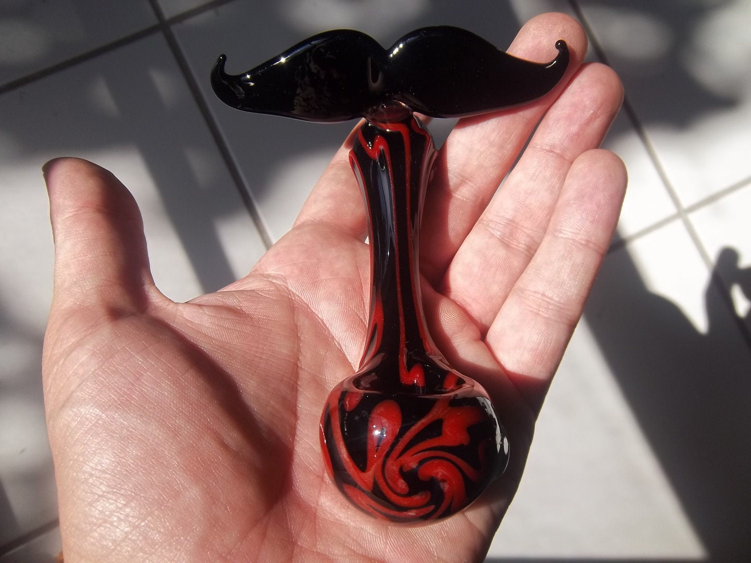 Mustache Pipe - Black and Red Sherlock with Black Glass Mustache