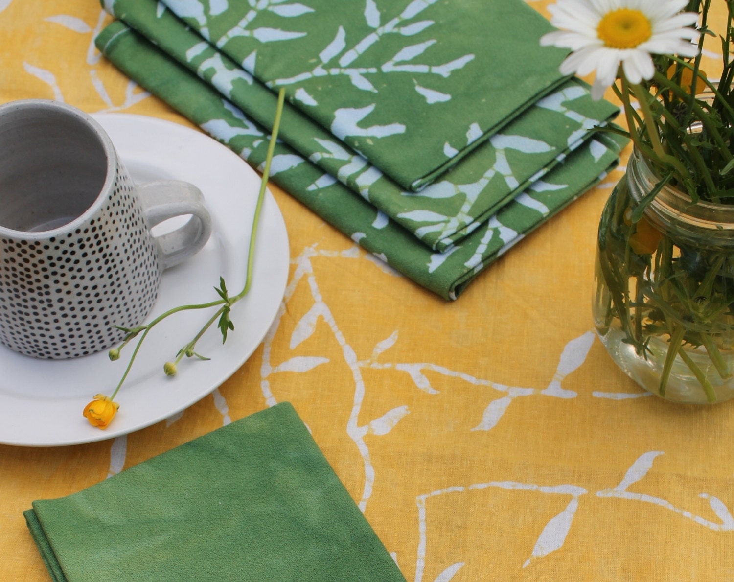 4 basil green bamboo dinner napkins