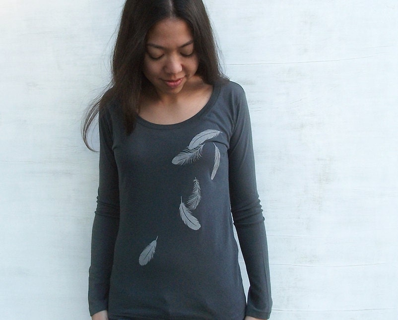 Womens T shirt - Organic Cotton - Falling Feathers Gray - Size XL