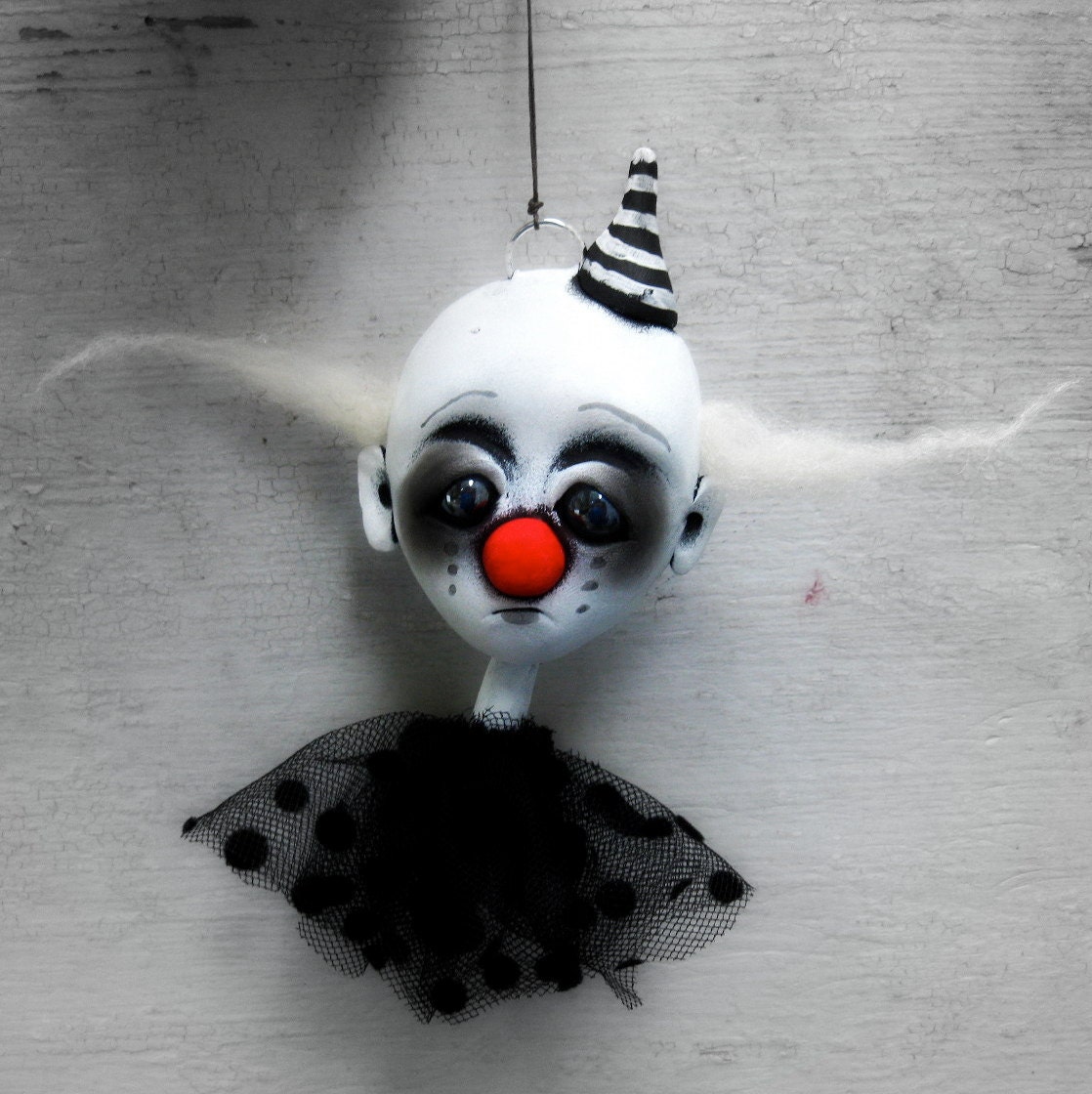 Halloween Decoration Sad Creepy Clown Ornament