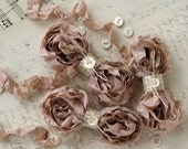 ROSALEE Cabbage Roses Ribbon