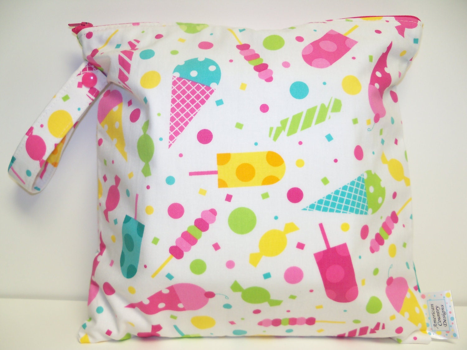 Small Wet Bag - Wet Bag - 11 X 11 - Tossed Treats