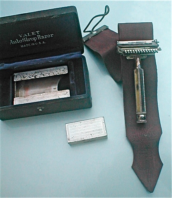 Antique Valet Auto Strop Razor Complete by studiostebbylee