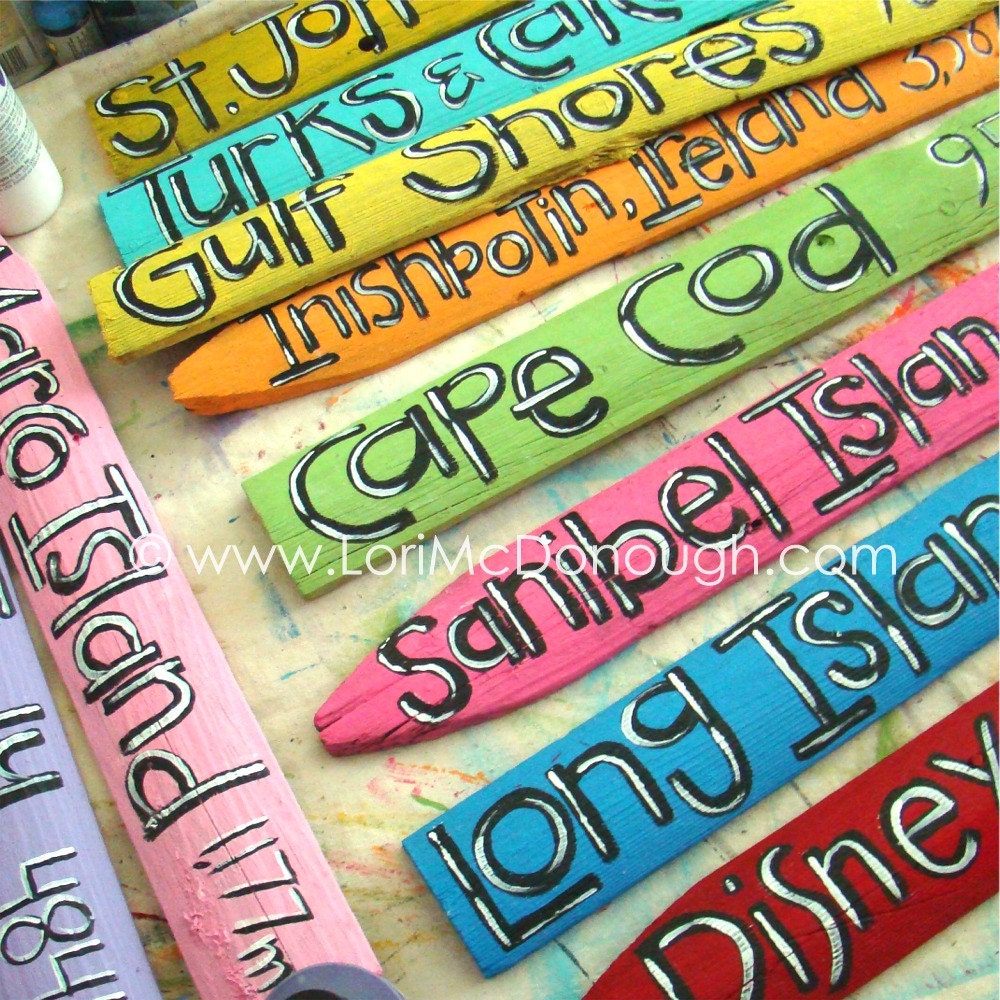 Favorite Places Directional Yard Sign - Handlettered and Handpainted Pickets