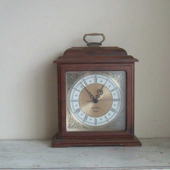 vintage Hamilton Greenfield Manor mantle clock by ImSoVintage