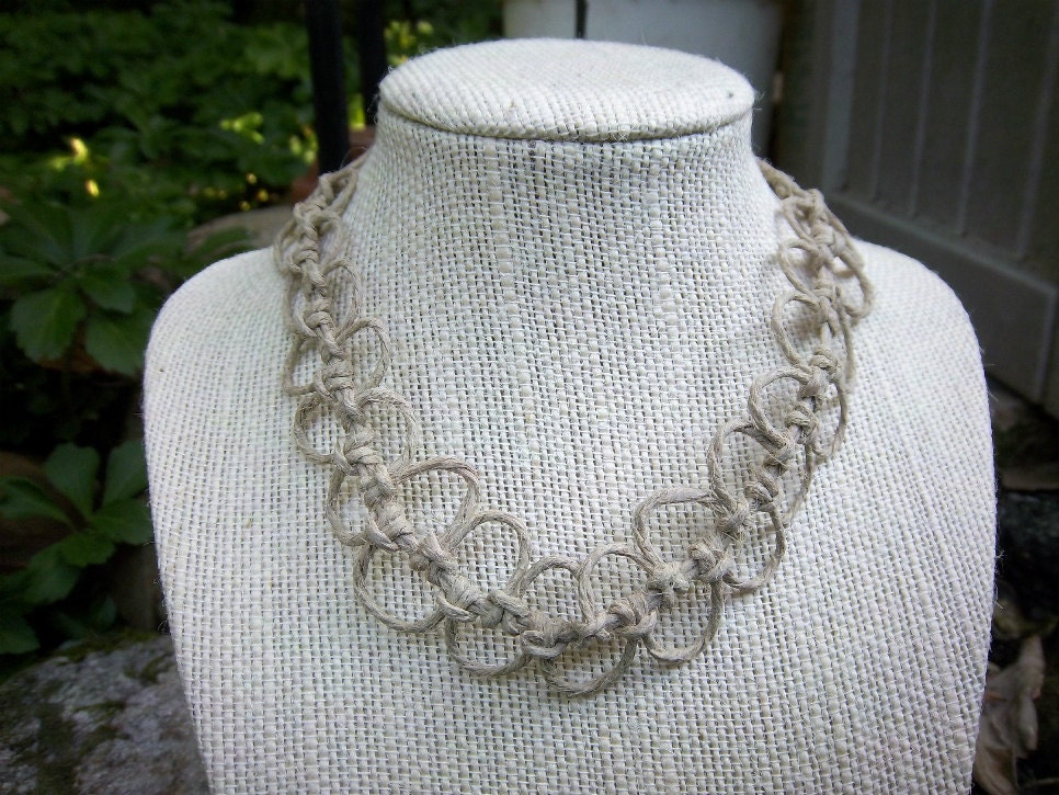 Natural Ripple Knot Hemp Choker Necklace