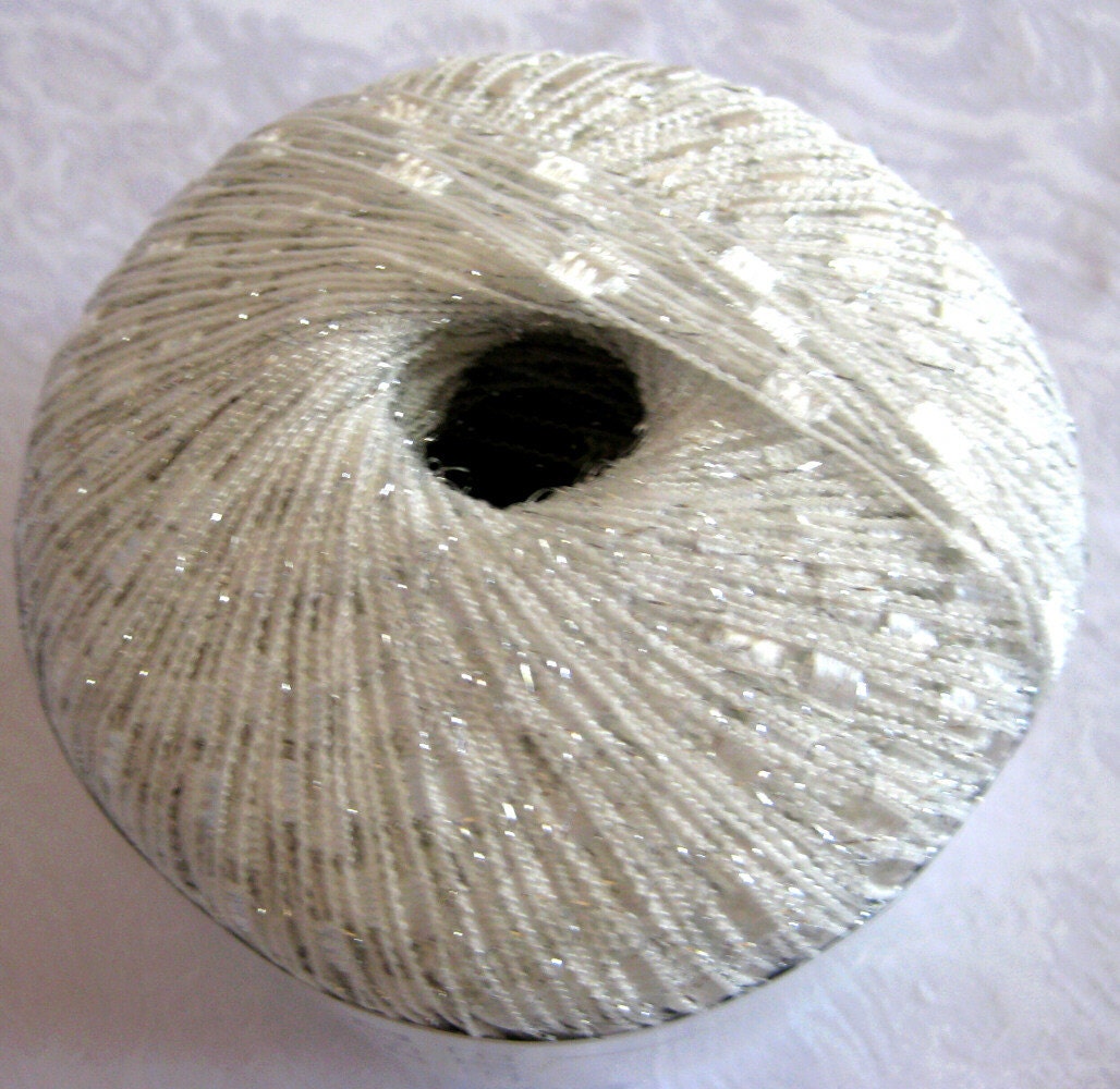 Ladder Ribbon glitter yarn, Snow white, trellis yarn, sparkle yarn, Berlini East Track II 100